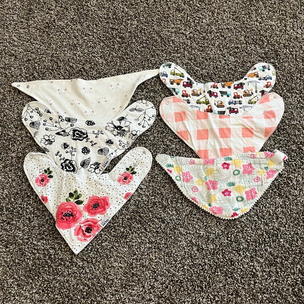 Set of 6 bandana bibs various brands